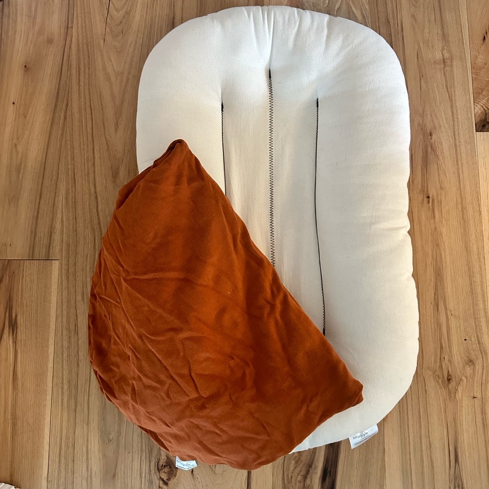Snuggle Me Organic Infant Lounger